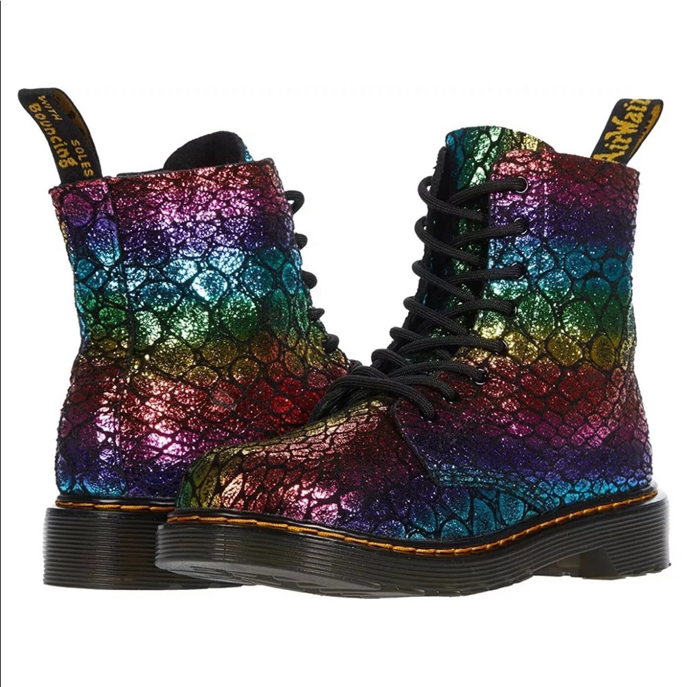 Dr Martens 1460 Pascal Rainbow Croc Print Boots Doc Martens Size 6 Women